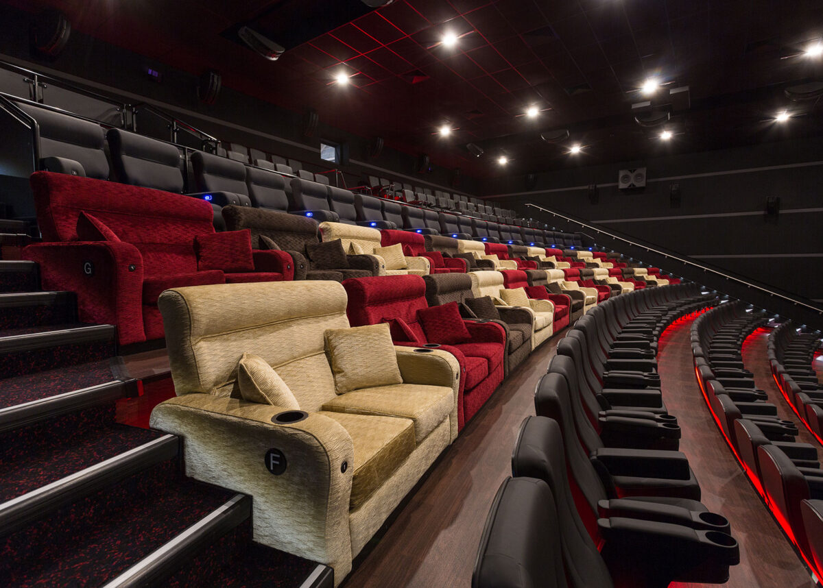 EMPIRE CINEMA Infinity Seating