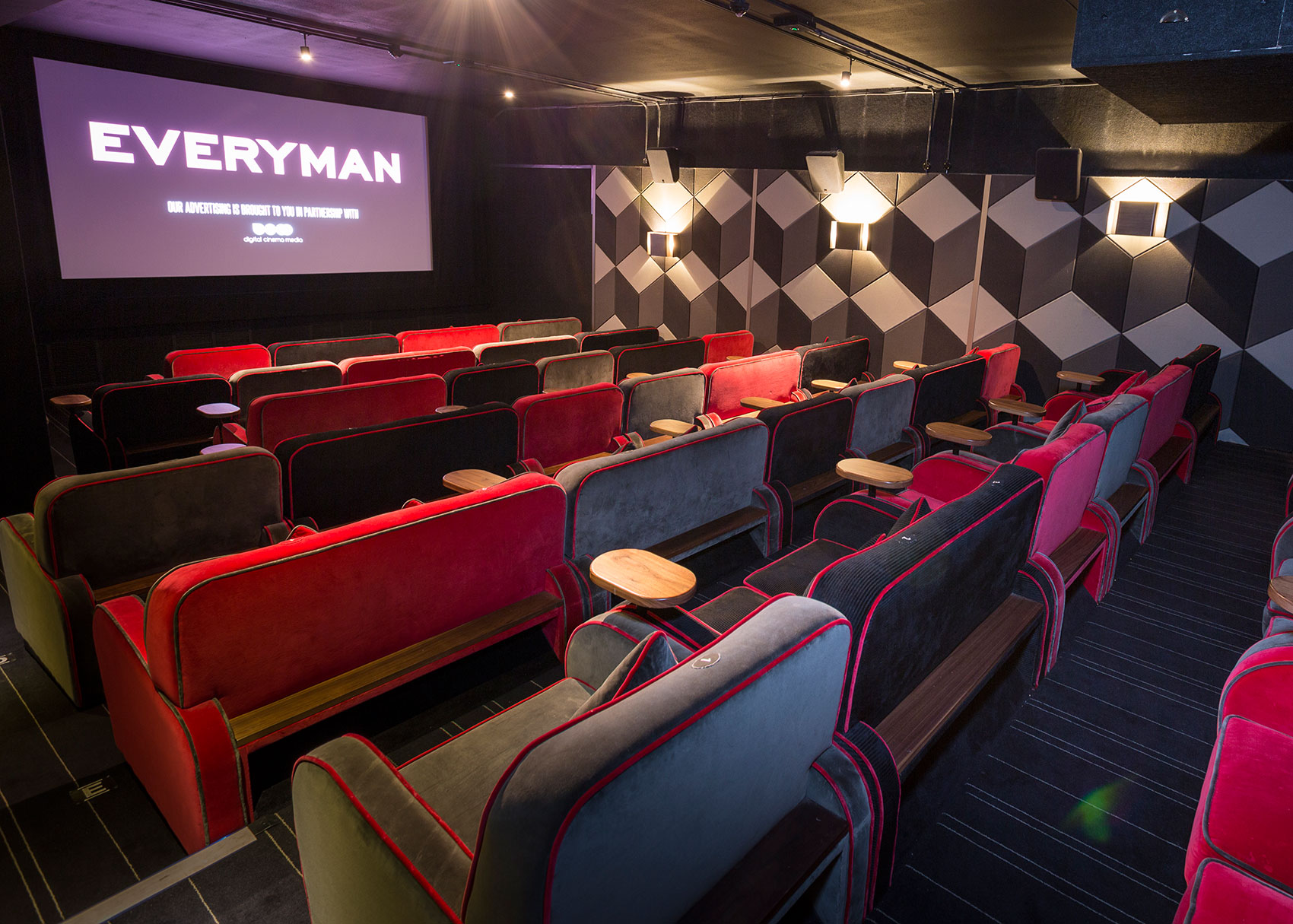 London - Infinity Seating