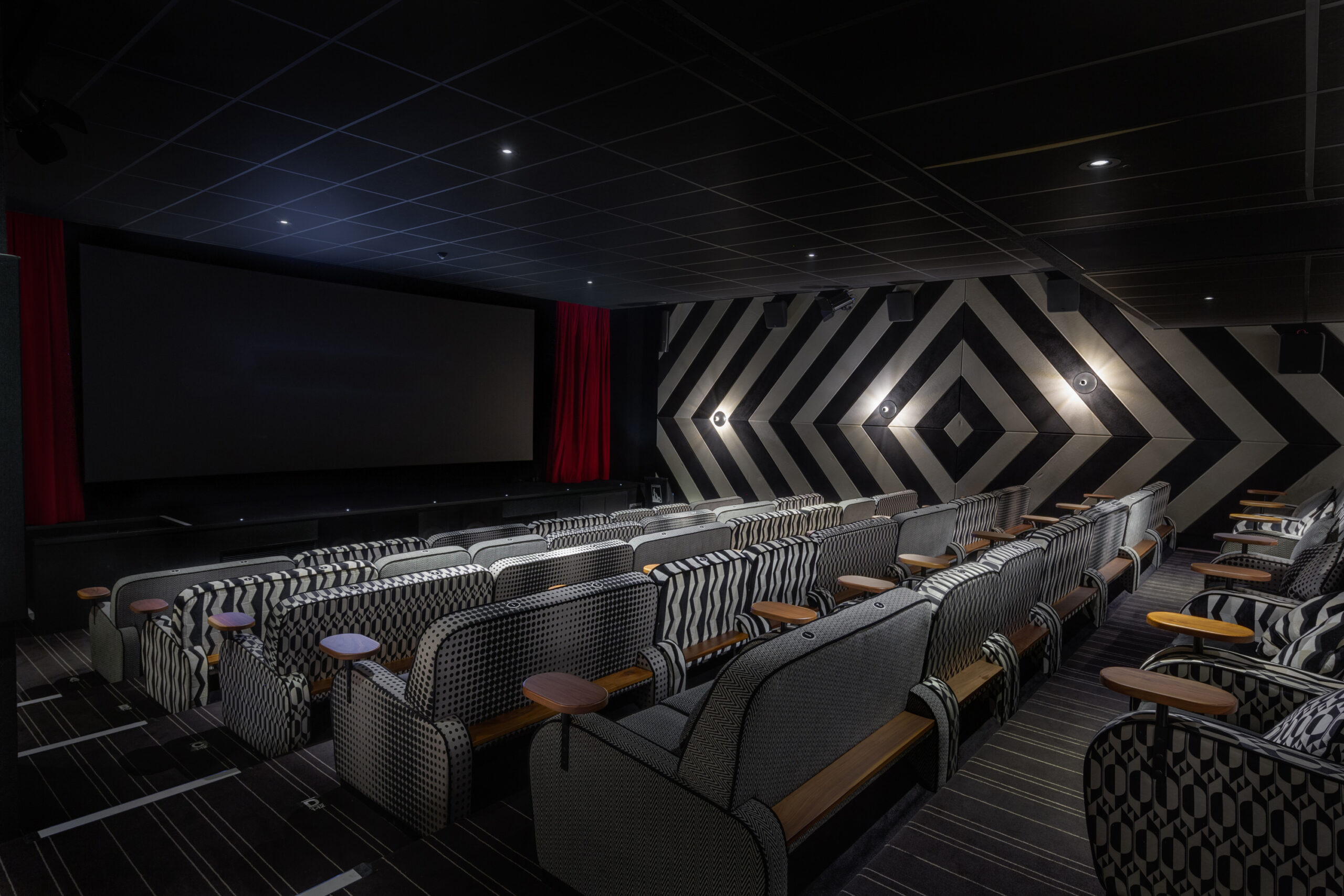 Everyman Infinity Seating Solutions